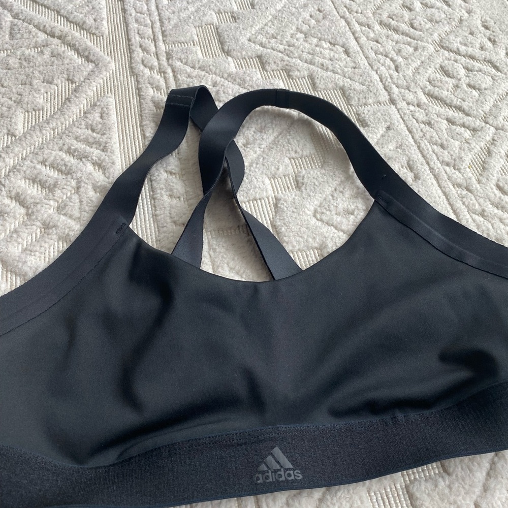 adidas Black Sports Bra with Racerback Design and Medium Support